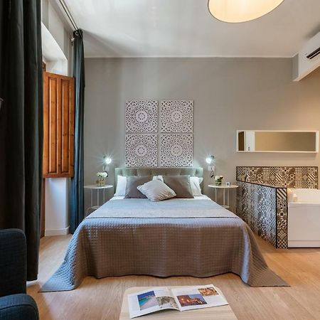 Stampace Apartments Cagliari Exteriör bild